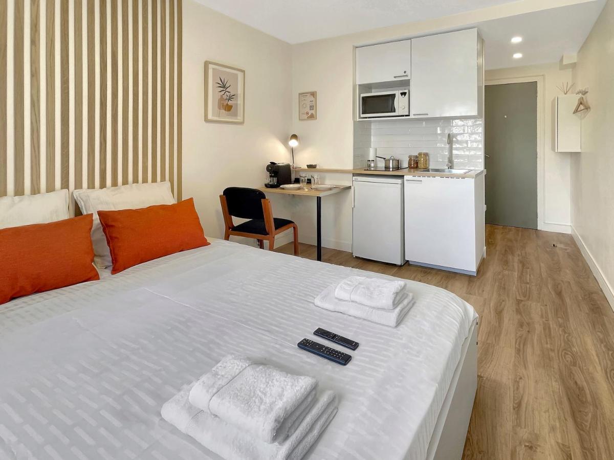 Le Petit Melun Appartement Buitenkant foto